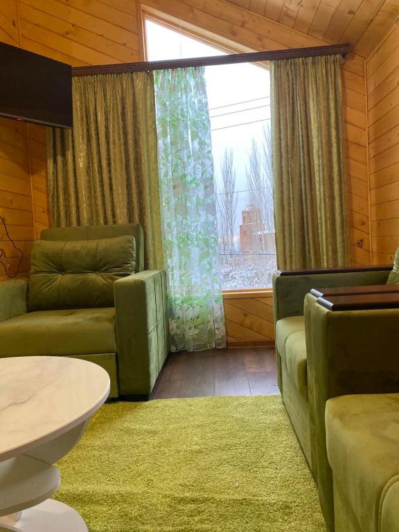 Green World - B&B Byurakan