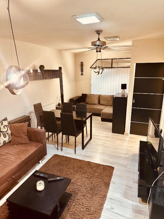 Apartman ZUPKO Filakovo - Chambres d'hôtes Lučenec