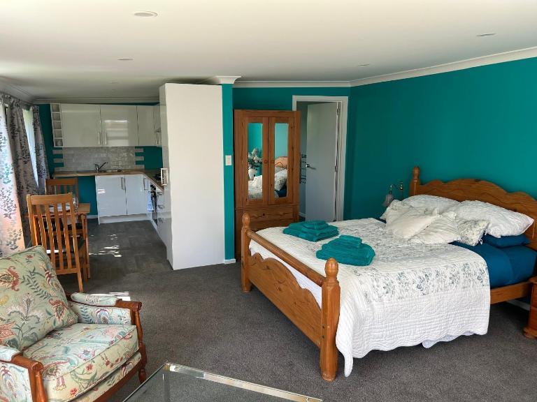 Beachy Sounds Studio - Bed and Breakfast Carters Beach
