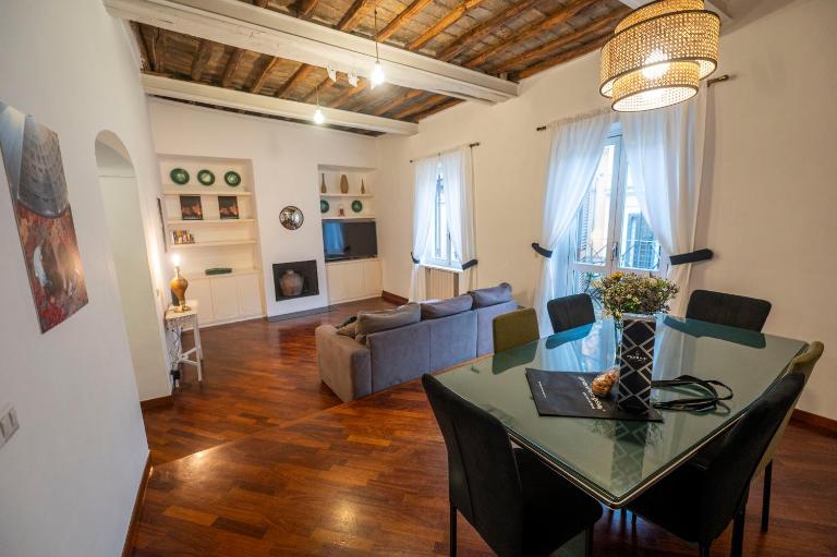 Pantheon Terrace 2 BR Apartment - B&B Rome