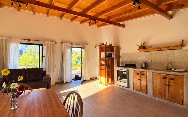 Viento Sur Cabaña - B&B Epuyén