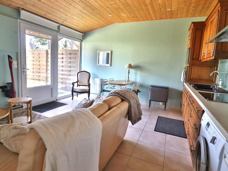 Appartement avec jardin privatif et équipements modernes - FR-1-813-9 - Chambres d'hôtes Groix
