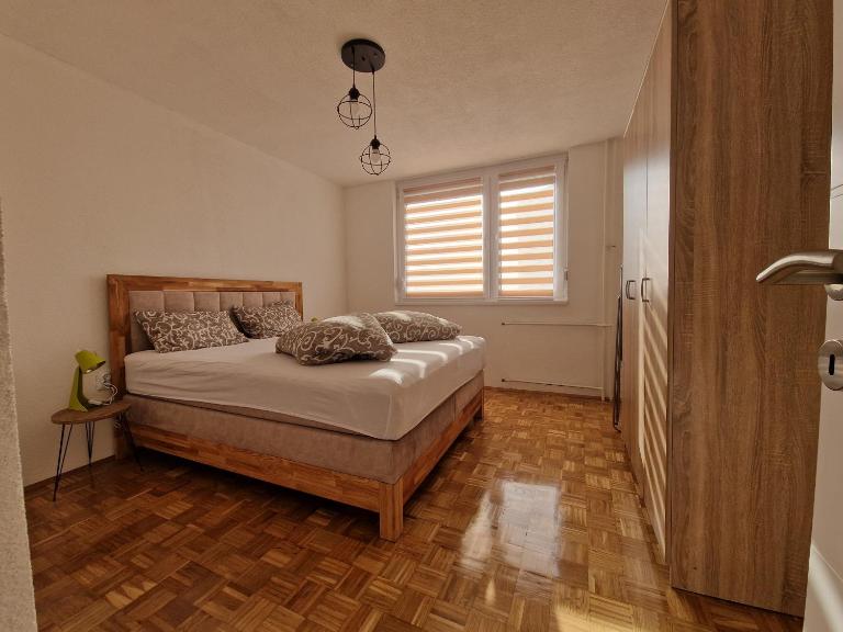 Tina - Bed and Breakfast Zenica