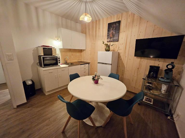 Gite Eglantine 2 à 6 personnes avec SPA et salle de jeux dans la résidence - B&B Ventron