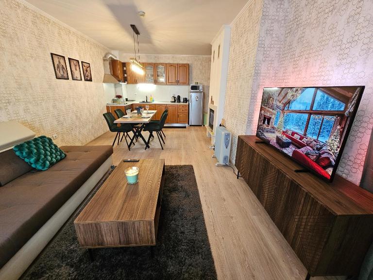 Viva 4-A-23 Apartment ski to the door complex Grand Monastery Pamporovo - B&B Pamporovo