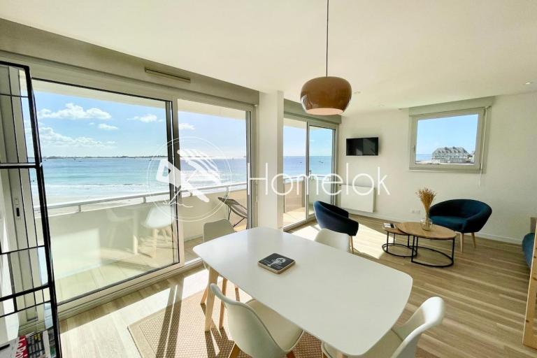 Lovely T1 d architecte de standing Vue mer 360 - Chambres d'hôtes Larmor-Plage