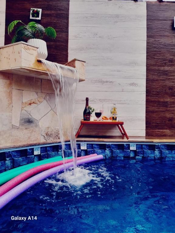 Piscina e Churrasqueira - 8 minuto a pé da Praia - B&B Mongaguá