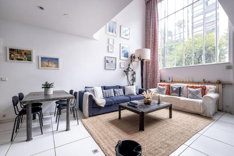 Loft d Exception au Pied des Champs-Élysées - B&B Parigi