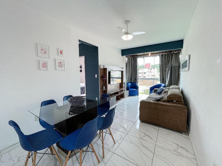 Apê Completo, A/C, Wi-Fi | 300m Praia Canasvieiras - Chambres d'hôtes Florianópolis