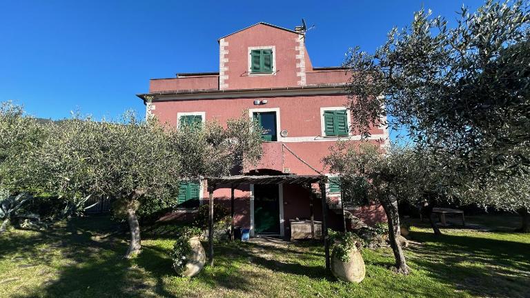 Historical Villa The Birdhouse - Garden Views - B&B Monterosso al Mare