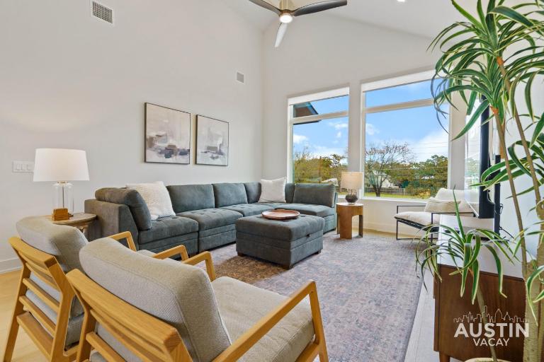 New Build 2BR 2BA Steiner Ranch Stay w Balcony Dining by Austin Vacay - Chambres d'hôtes Austin