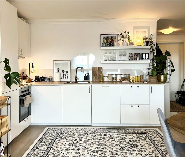 Cosy Room 10M to Oslo S ONLY WOMEN - Chambres d'hôtes Oslo