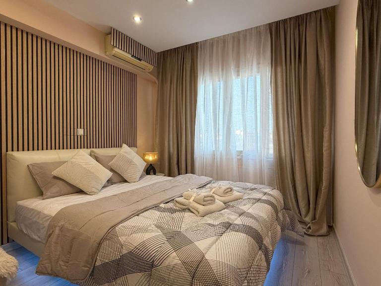 Heart of Athens, right next to Syntagma Square - B&B Athens