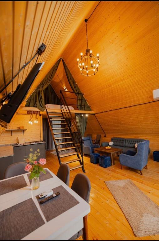Sameba Hill - Ferienwohnung Batumi