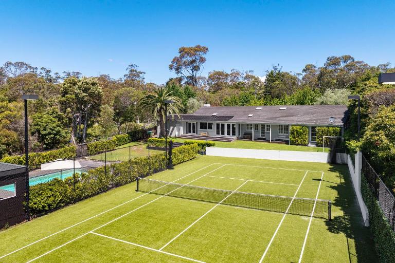 Whispering Woodlands with Pool and Tennis Court - Bed and Breakfast Mount Wallace