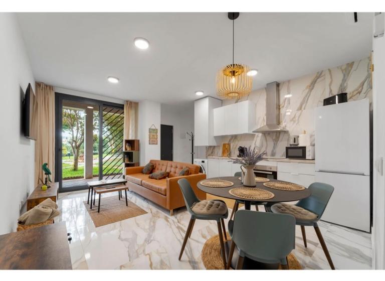 Casa Ivana at Green Parot apartments at Carihuela - B&B Torremolinos