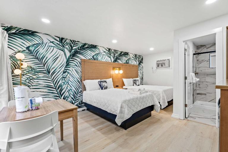 Studio 2 Double Beds Sleeps 4 Steps to Beach - B&B Myrtle Beach
