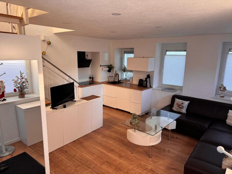 Traumhaft moderne Ferienhaus-Tiny House in 78554 Aldingen - Ferienwohnung Aldingen