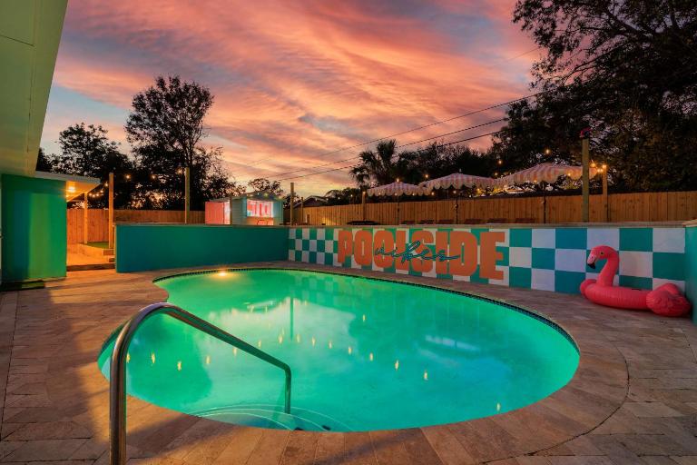 Villa w pool game room & putting green - Ferienwohnung Clearwater