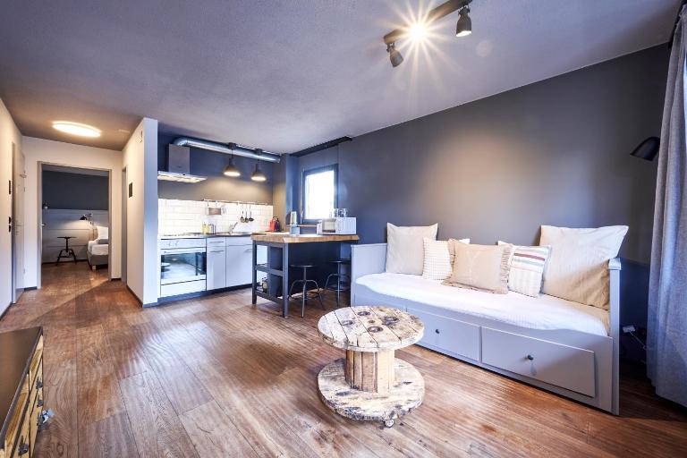 Stay Switzerland Apartments - B&B Interlaken