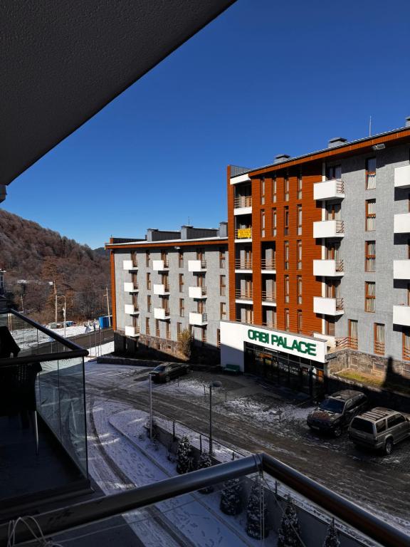 Cozy Bakuriani Apartment - Chambres d'hôtes Bakuriani