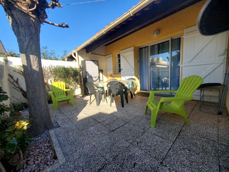 SOPRALYNES Très joli 3 pièces mezzanine plage Richelieu Cap d'Agde - B&B Le Cap d'Agde