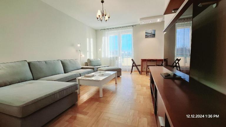 Apartament Metro Natolin - B&B Varsovia