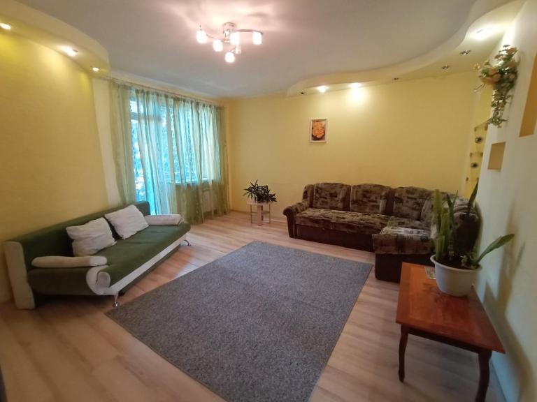 3к. квартира на Сумской - Bed and Breakfast Charkov
