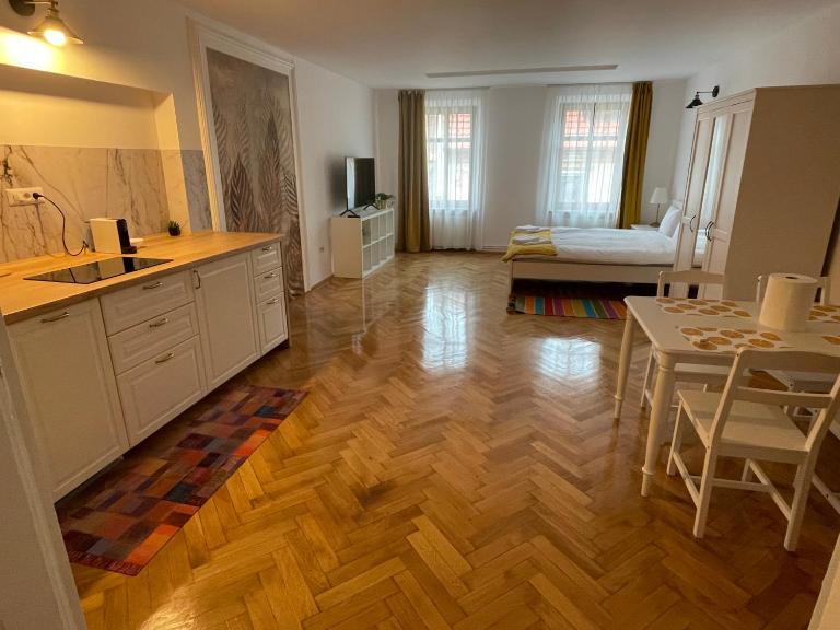 Cozy Stay - B&B Braşov