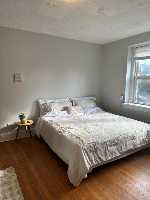 Serene Nordic Escape Close to Yale - B&B New Haven