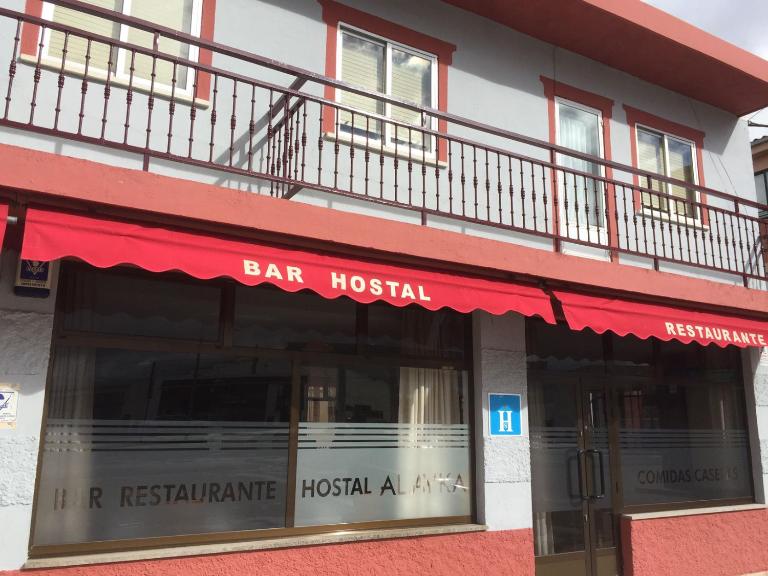 Hostal Alayka - B&B Calvarrasa de Abajo