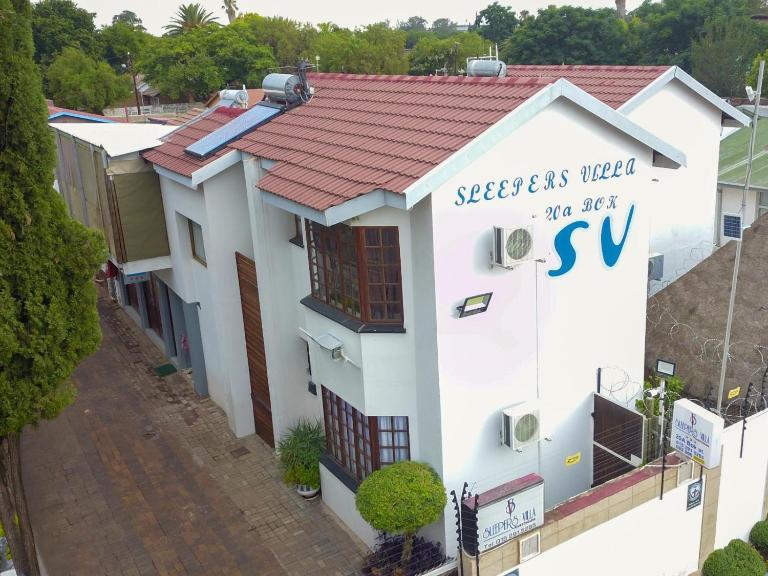 Sleepers Villa Guesthouse - B&B Polokwane