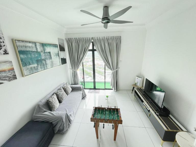 PLATINO, Huge Family 3BR Suite, Few steps to Paradigm Mall & Escape JB - Ferienwohnung Johor Bahru