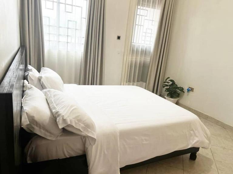 Hive apartments - B&B Kampala