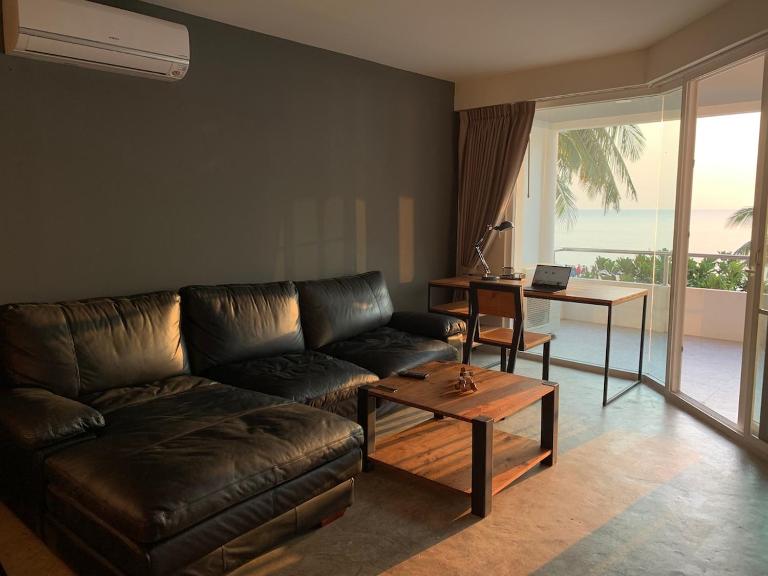 2 Bedder Beach Front Condo in Prime Location - B&B Hua Hin