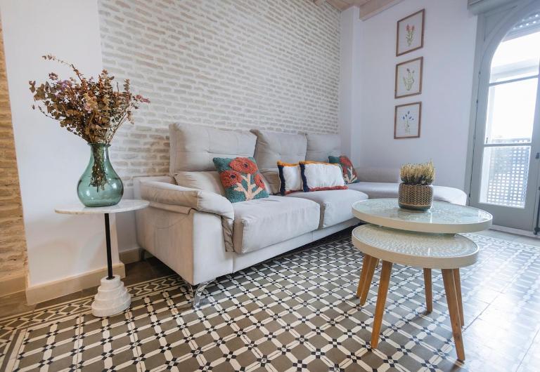ISG Apartments Campana Free Parking - B&B Sevilla