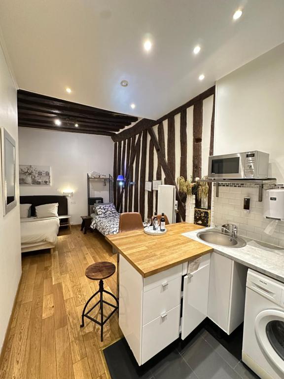 St Paul Marais Flat Ground Floor - B&B Parigi
