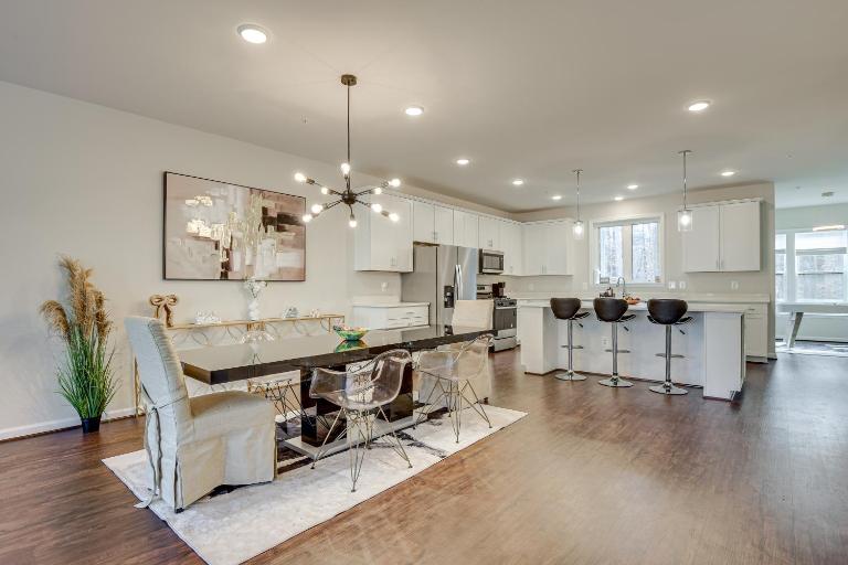19 Mi to Baltimore: Townhome in Maryland City - B&B Maryland City