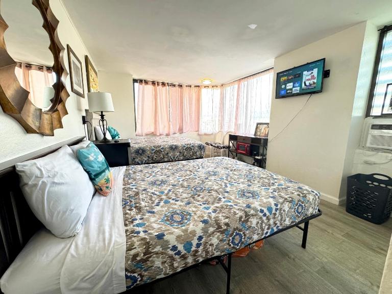 Hawaii Movie Studio WaikikiSeaside4person - Ferienwohnung Honolulu