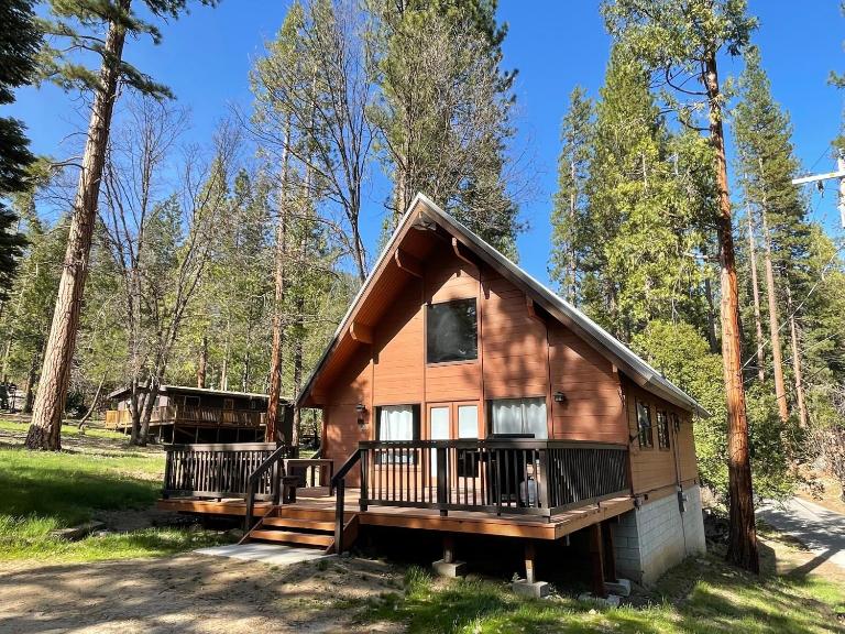 Avid Hiker Lodge - B&B Wawona