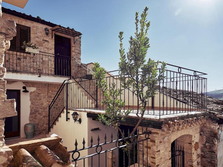 Il Cortiletto del Borgo - Bed and Breakfast Pietramontecorvino