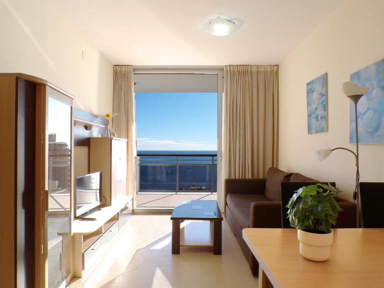 Apartamento con jacuzzi, sauna, gimnasio y piscina enfrente del mar - Ferienwohnung Benidorm