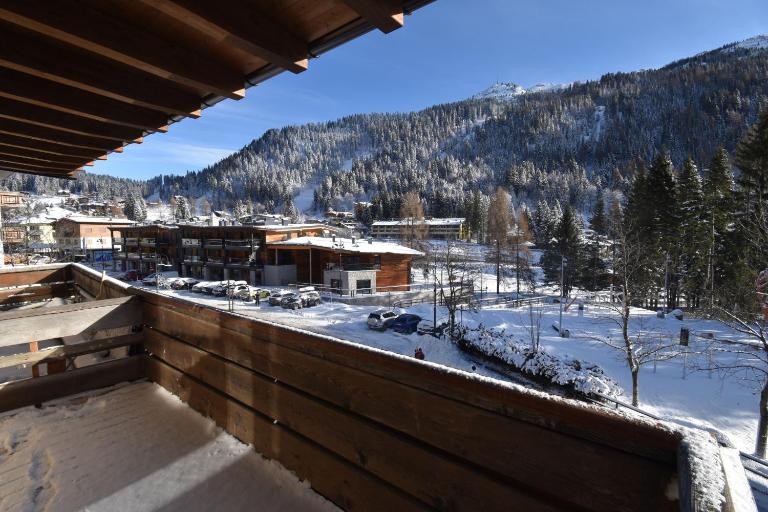 Attic Miralago MhD apartment - Bed and Breakfast Madonna di Campiglio