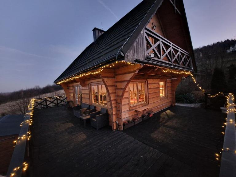 Dom Basiówka - Chambres d'hôtes Bodzentyn