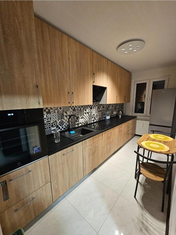 Apartament Marcello Teczowe 8B 8 - Chambres d'hôtes Dzierżoniów