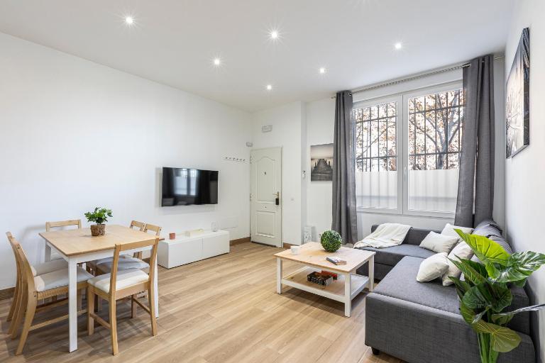 Apartamento a 5 minutos del centro de Madrid 6P - B&B Madrid