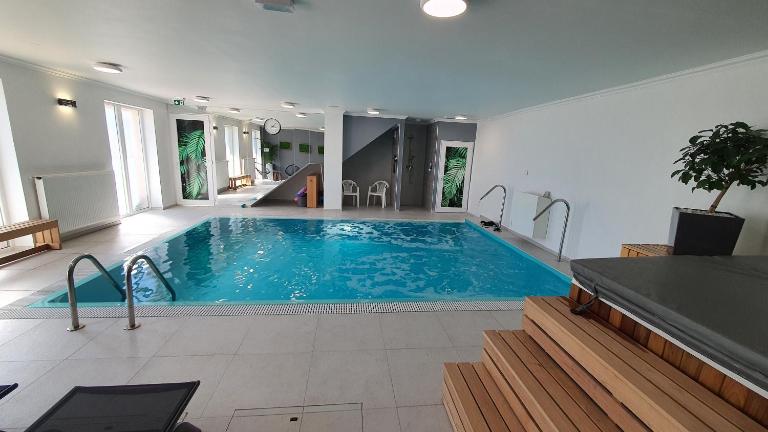 Delux Apartman Dombrád - B&B Dombrád