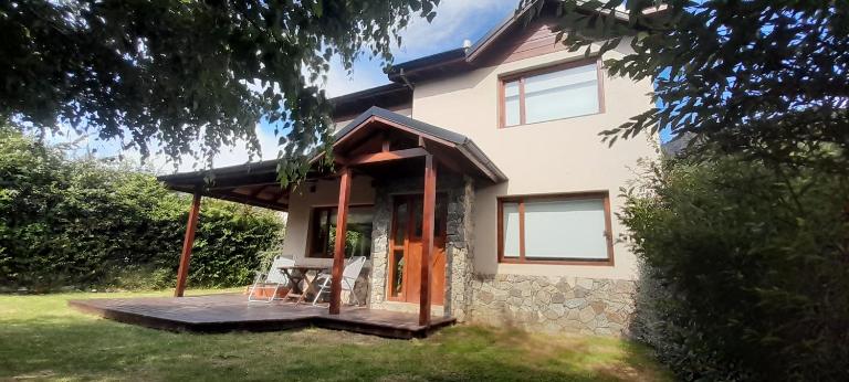Hostel La llegada - B&B Lago Puelo