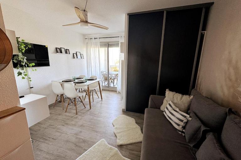 Studio, terrasse, wifi, pkg, La Grande Motte - B&B La Grande-Motte