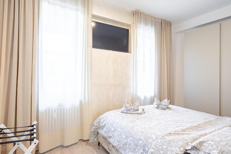 Teatro Romano Suites - Francesca - Ferienwohnung Triest
